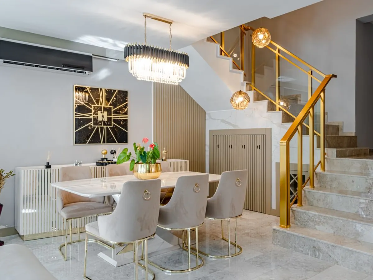 Formal dining in premium marble